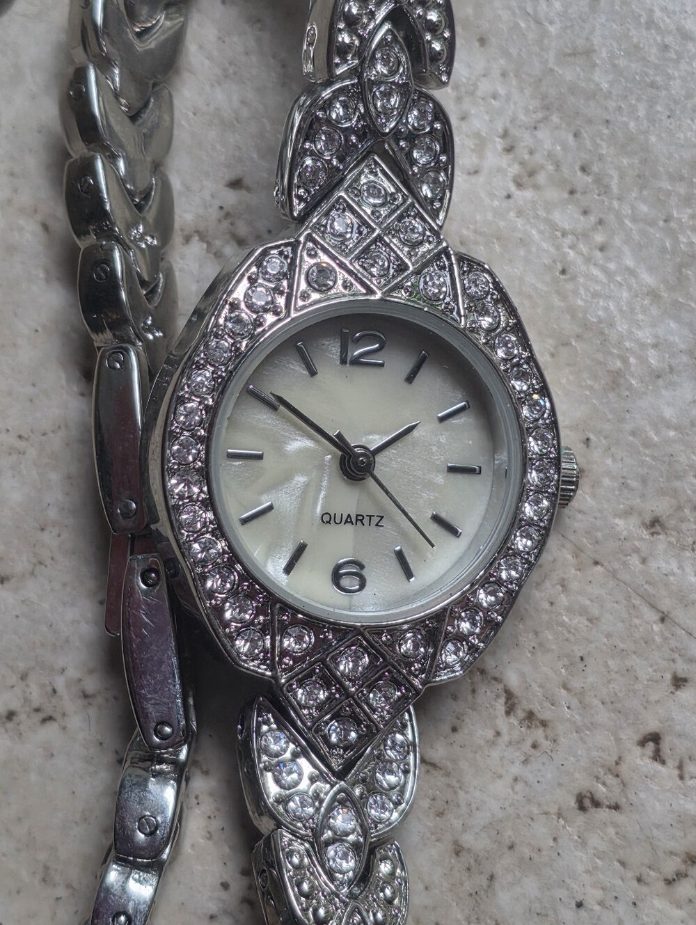 Dressy Wristwatch With Crystal Pave Rhinestones Quartz Brand Needs Battery